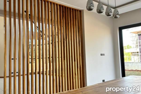 4 Bedroom Apartment / Flat