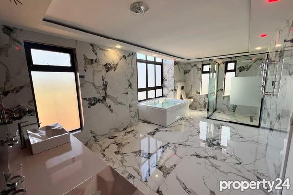 5 Bedroom House for Sale in Runda