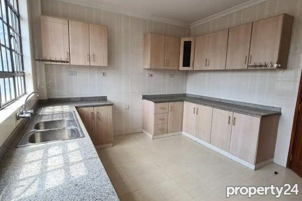 3 Bedroom Apartment / Flat to Rent in Lavington
