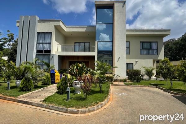 6 Bedroom House for Sale in Runda