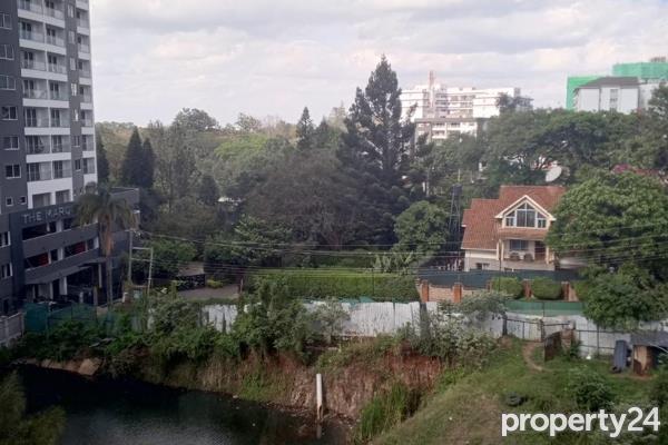 2 Bedroom Apartment / Flat