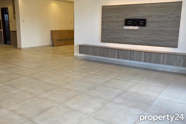4 Bedroom Apartment / Flat to Rent in Parklands