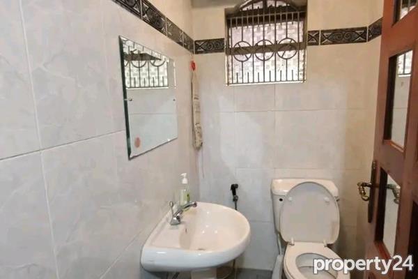 5 Bedroom House for Sale in Karen