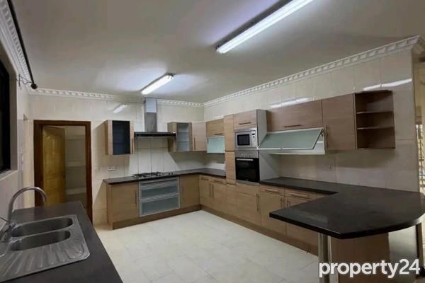 4 Bedroom Apartment / Flat to Rent in Kileleshwa