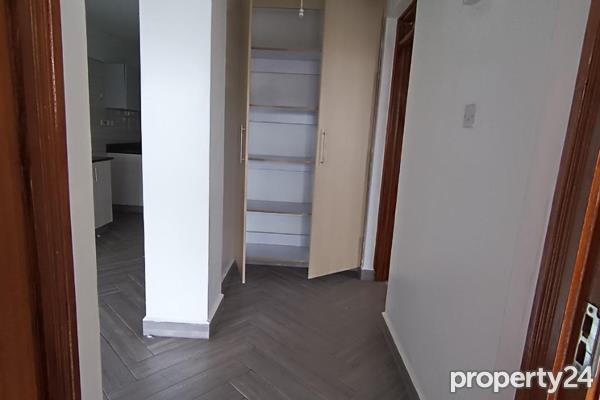 2 Bedroom Apartment / Flat to Rent in South B