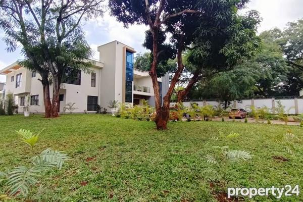 5 Bedroom House for Sale in Runda