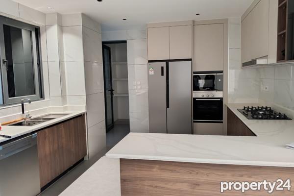 3 Bedroom Apartment / Flat to Rent in Westlands
