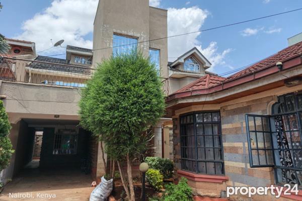 8 Bedroom House for Sale in Langata