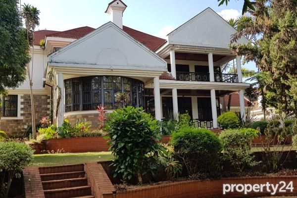 5 Bedroom House for Sale in Nyari