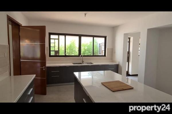 5 Bedroom Apartment / Flat to Rent in Karen