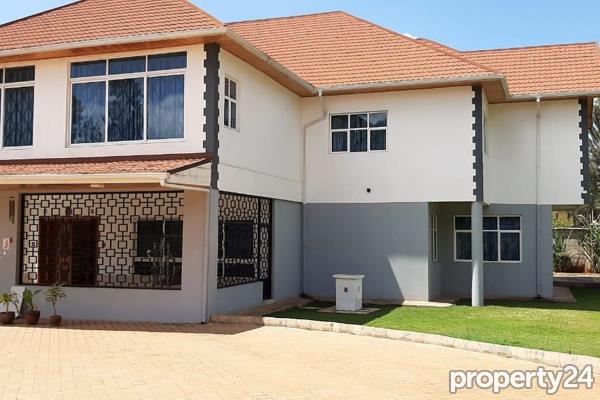 5 Bedroom House for Sale in Runda