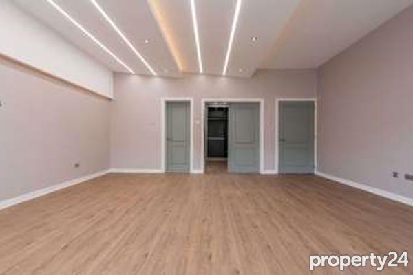 5 Bedroom House for Sale in Kitisuru