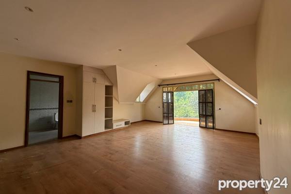 9 Bedroom House for Sale in Nyari