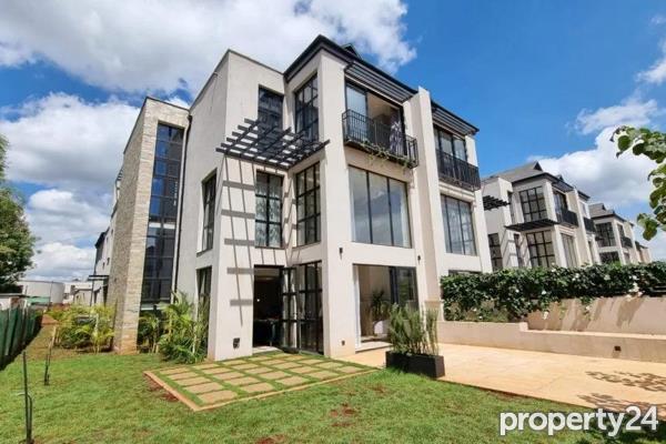 5 Bedroom House for Sale in Runda