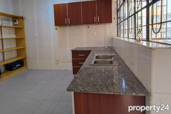 2 Bedroom Apartment / Flat