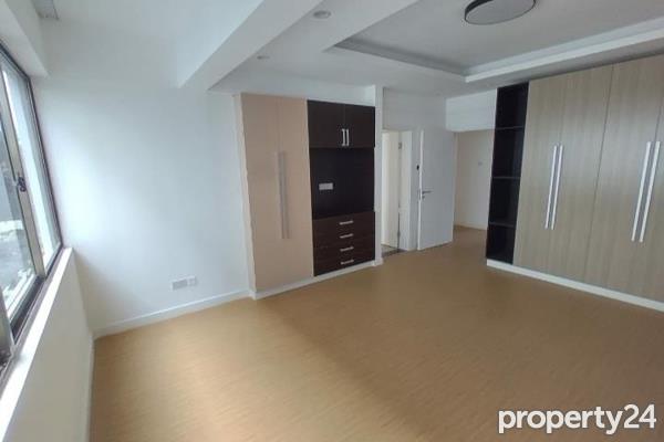 3 Bedroom Apartment / Flat to Rent in Lavington