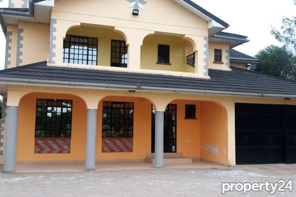 5 Bedroom House for Sale in Syokimau
