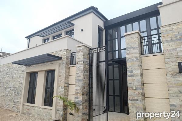 5 Bedroom House for Sale in Runda