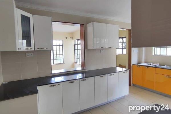 2 Bedroom Apartment / Flat