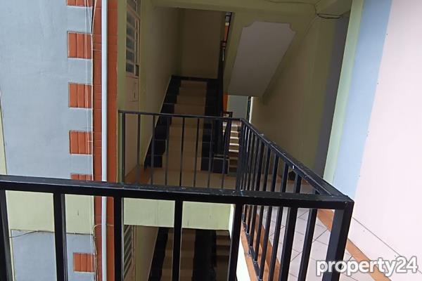 2 Bedroom Apartment / Flat to Rent in South B