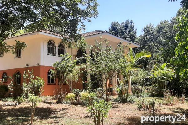 5 Bedroom House for Sale in Runda