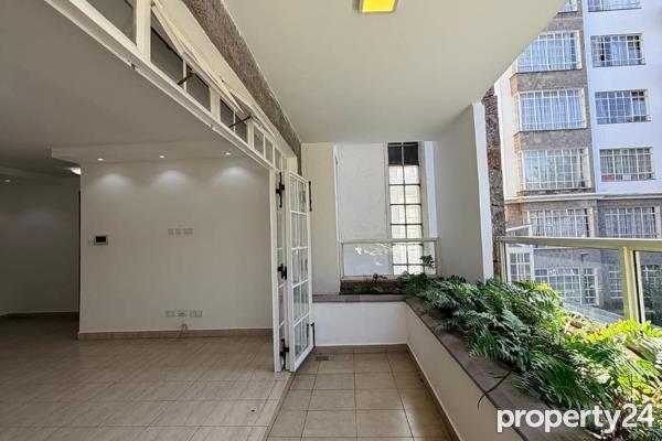 3 Bedroom Apartment / Flat