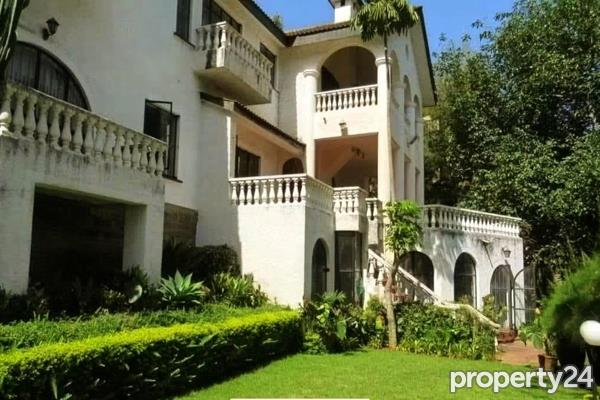 5 Bedroom House for Sale in Nyari