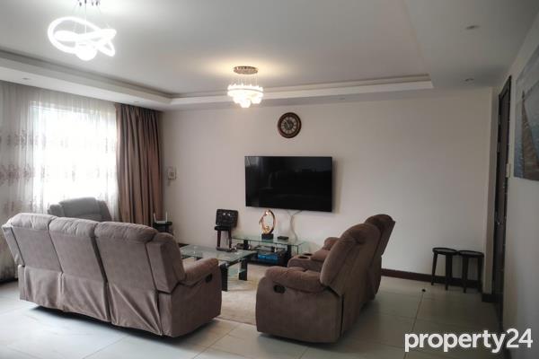 2 Bedroom Apartment / Flat