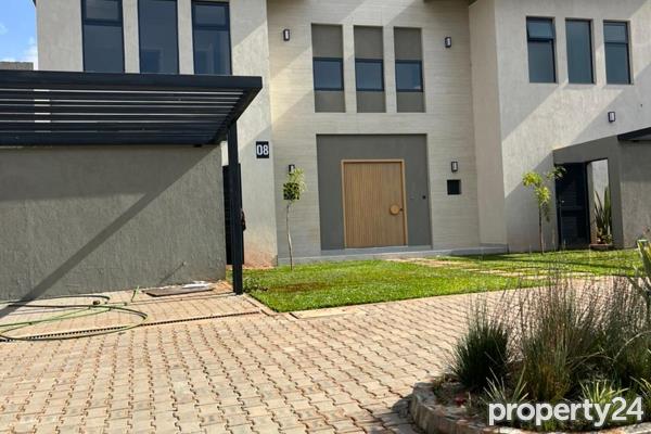 5 Bedroom Apartment / Flat to Rent in Runda