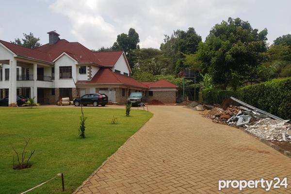 6 Bedroom House for Sale in Nyari