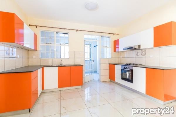Apartment / Flat to Rent in Lavington
