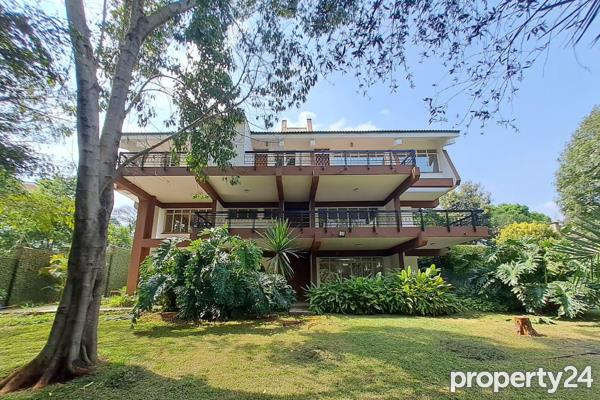 6 Bedroom House for Sale in Runda