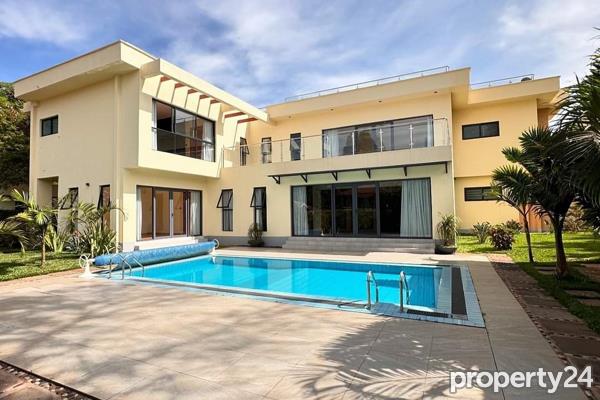 5 Bedroom House for Sale in Runda