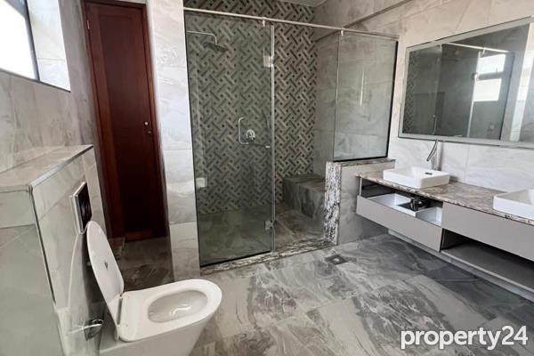 3 Bedroom Apartment / Flat