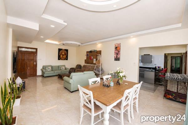 4 Bedroom Apartment / Flat