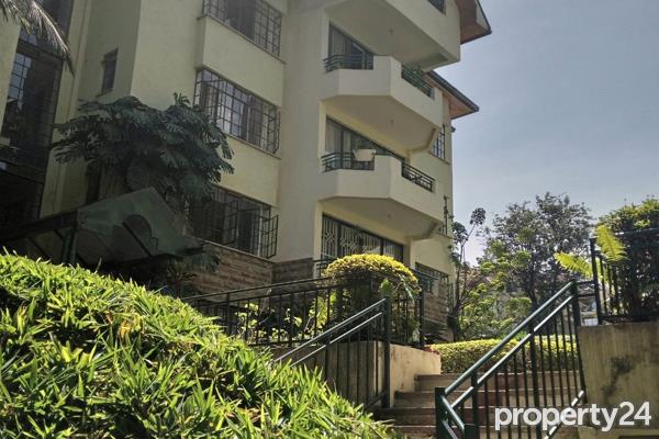 3 Bedroom Apartment / Flat