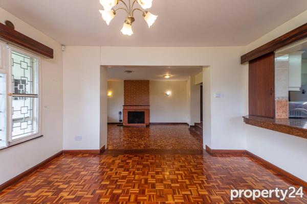 5 Bedroom House for Sale in Runda