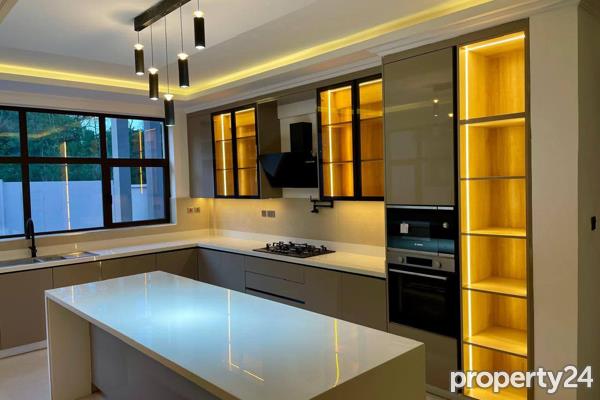 5 Bedroom House for Sale in Karen