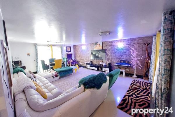 3 Bedroom Apartment / Flat to Rent in Garden Estate