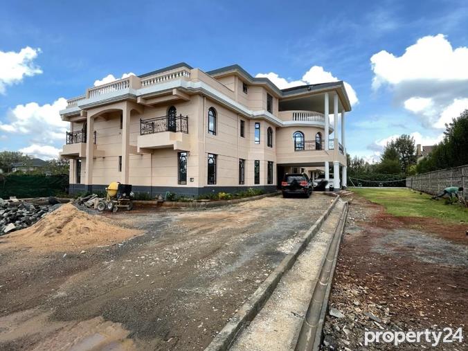 15 Bedroom Townhouse for Sale in Karen