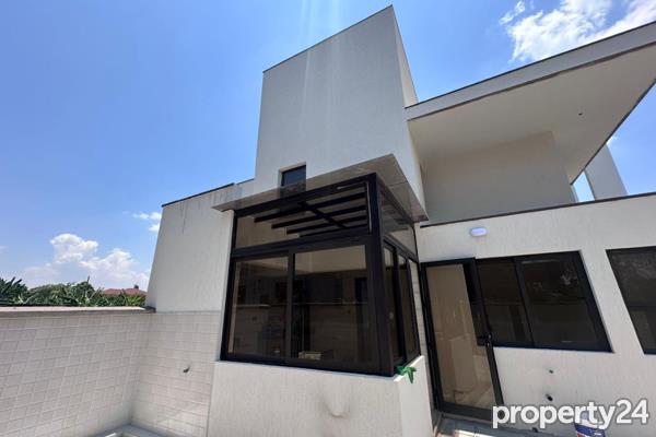 5 Bedroom House for Sale in Karen