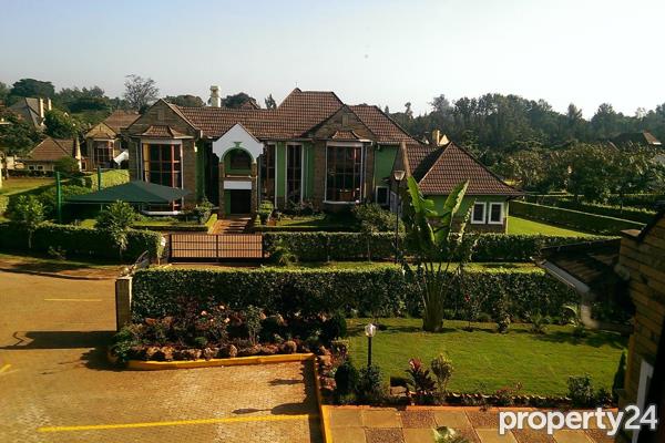 5 Bedroom House for Sale in Runda