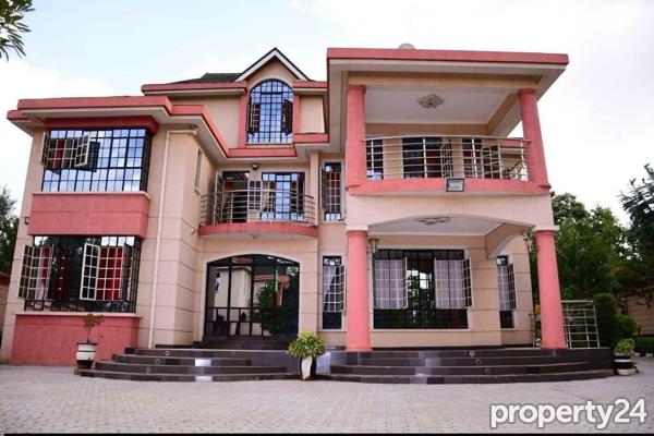 5 Bedroom House for Sale in Thome