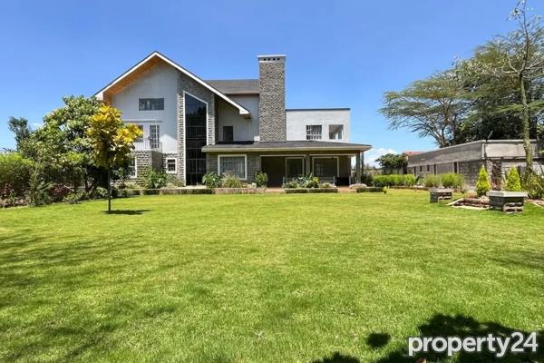 6 Bedroom House for Sale in Karen