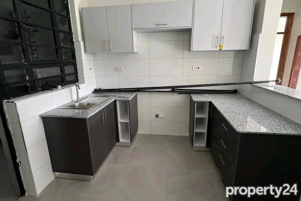 2 Bedroom Apartment / Flat