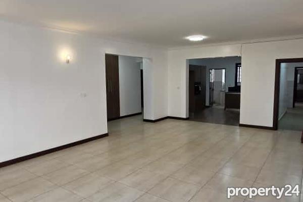 3 Bedroom Apartment / Flat
