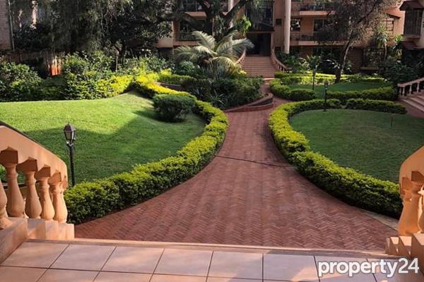 3 Bedroom Apartment / Flat