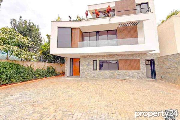 4 Bedroom House for Sale in Runda