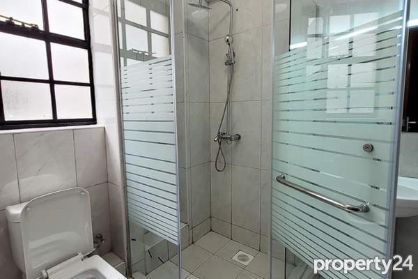 2 Bedroom Apartment / Flat