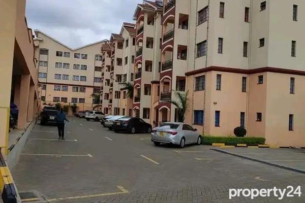3 Bedroom Apartment / Flat